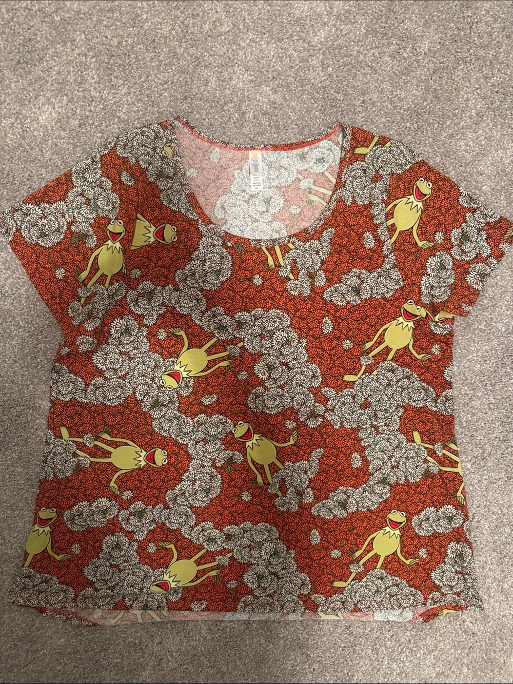 LuLaRoe Red Floral Scoop Neck Tee